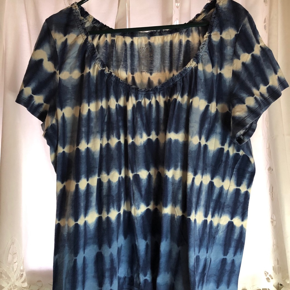 Women’s Izod Shirt